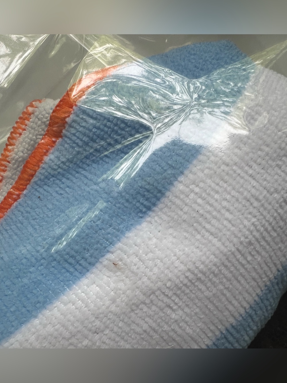 Striped Beach Towel Set - Picture 4 of 6